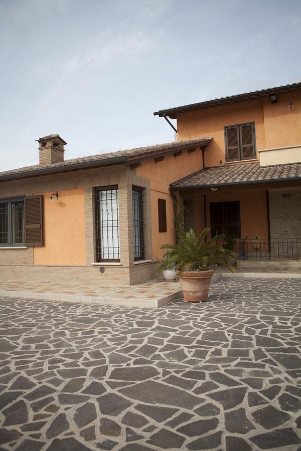 B&B La Gioiosa อัสซิซี ภายนอก รูปภาพ