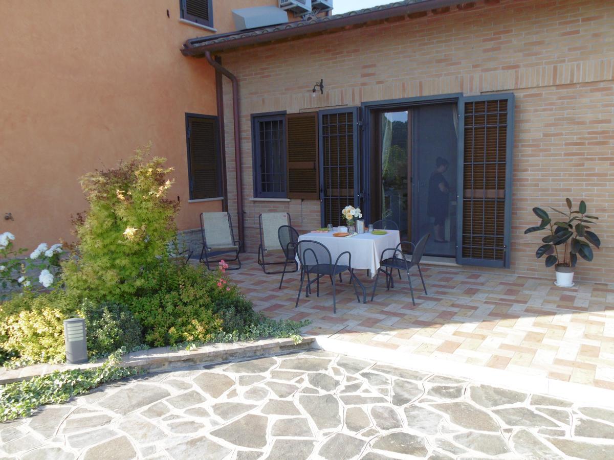 B&B La Gioiosa อัสซิซี ภายนอก รูปภาพ